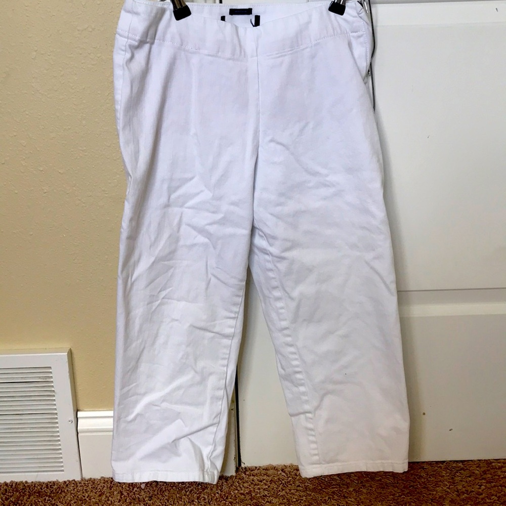 Cropped white jeans, heritage brand, size 0 petite